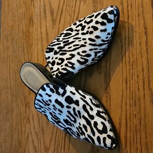 Bleeker & Bond Simone Leopard Print Mules Studded Shoes - Womens 8